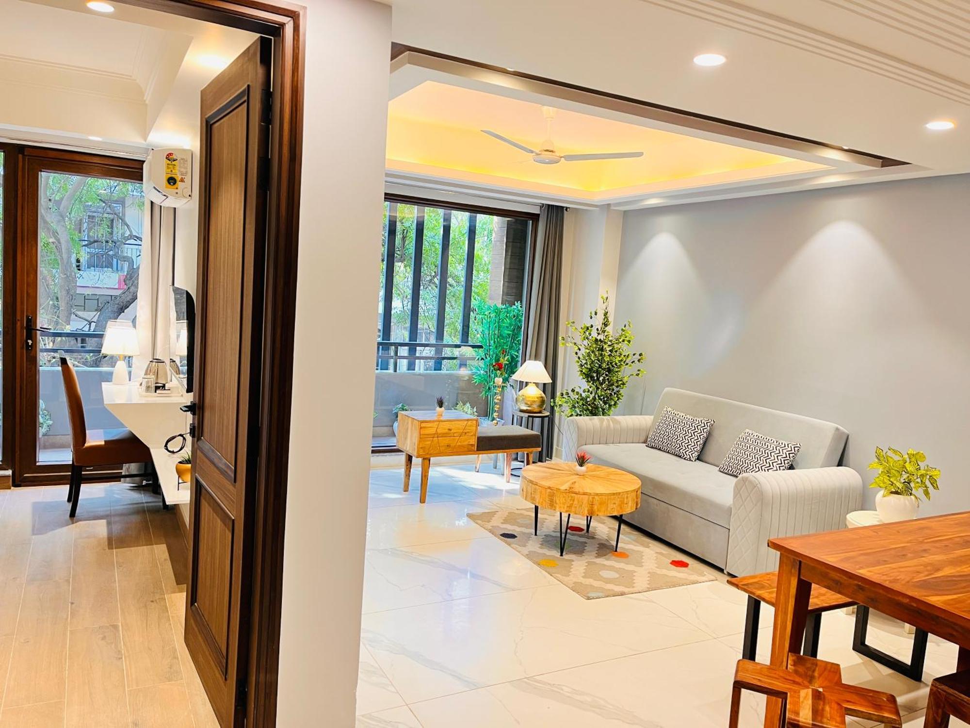 Hotel Gianmala Residency South Extension Near Aiims Delhi Nueva Delhi Exterior foto
