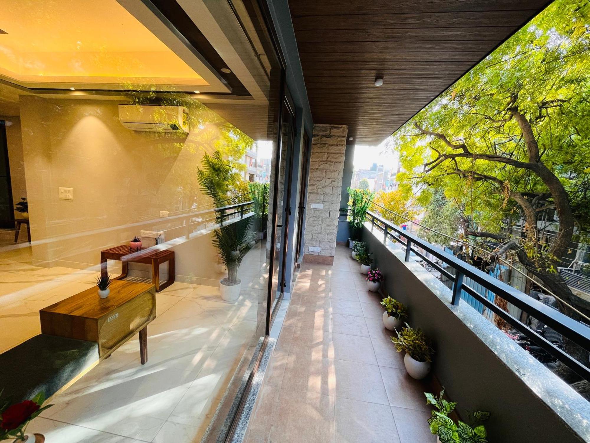 Hotel Gianmala Residency South Extension Near Aiims Delhi Nueva Delhi Exterior foto